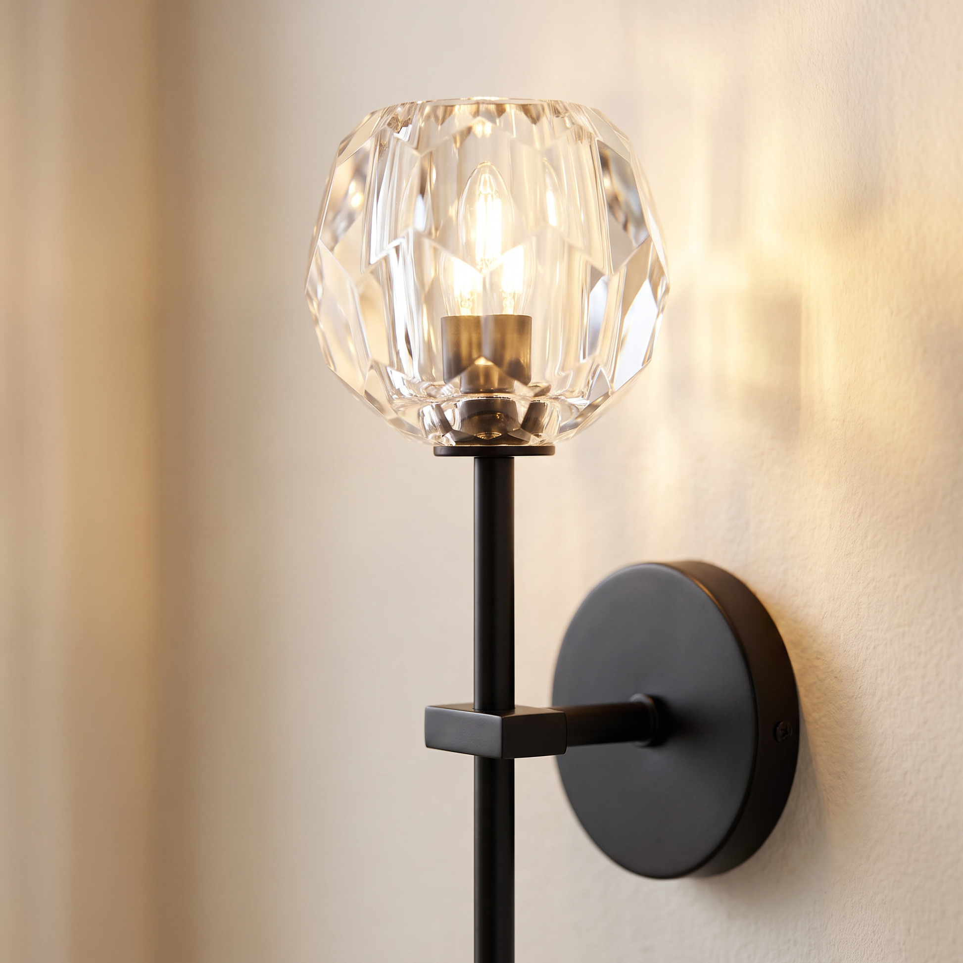 Balle crystal wall sconce crystal detail