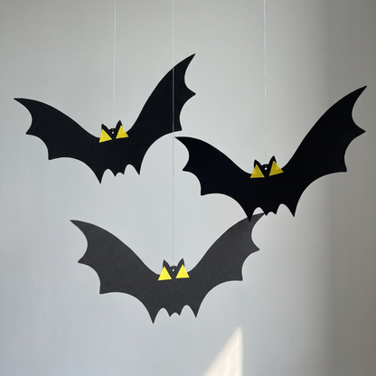 Hanging bat - Yellow eyes